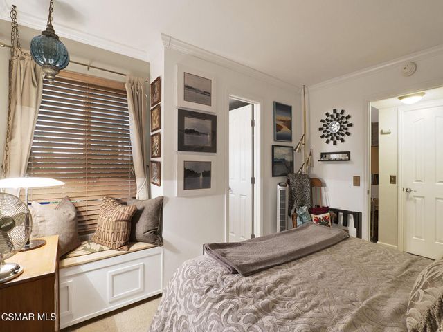 24829 Apple Street E, Newhall, CA 91321