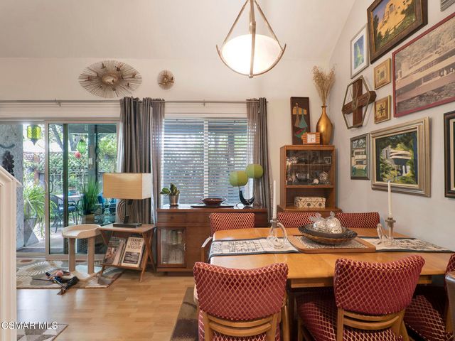 24829 Apple Street E, Newhall, CA 91321