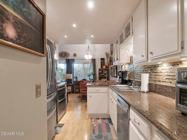 24829 Apple Street E, Newhall, CA 91321