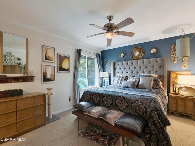 24829 Apple Street E, Newhall, CA 91321