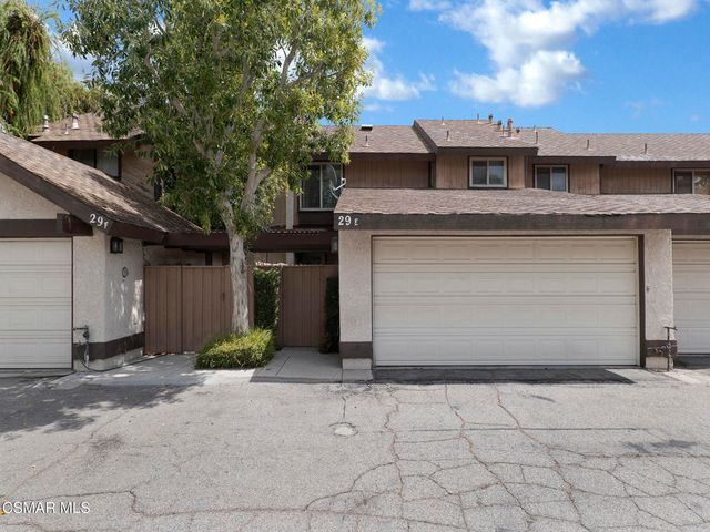 24829 Apple Street E, Newhall, CA 91321