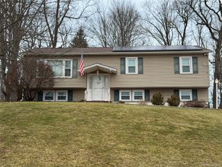 50 Scott Drive, Wappingers Falls, NY 12590