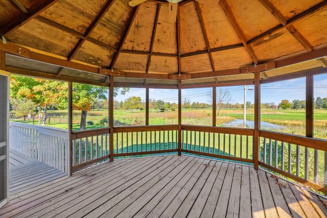 105 N Circle Drive, Montgomery, MN 56069