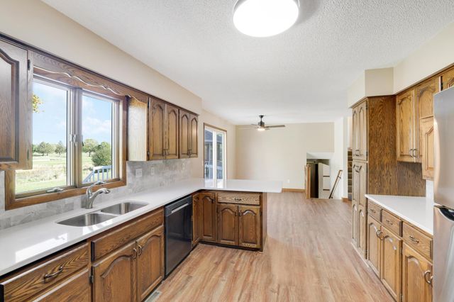 105 N Circle Drive, Montgomery, MN 56069