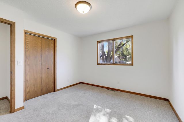 105 N Circle Drive, Montgomery, MN 56069