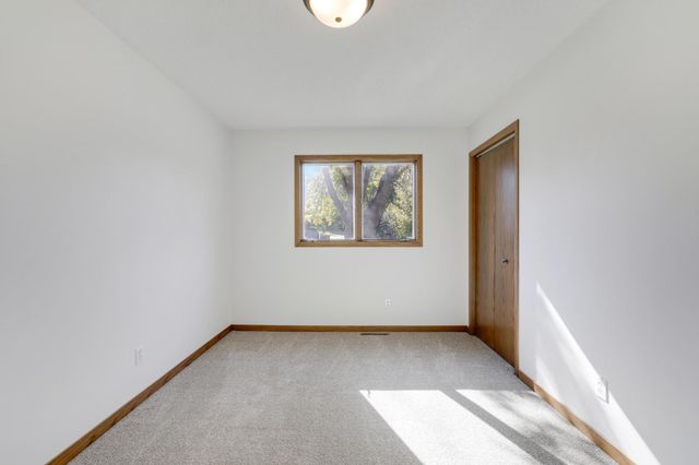 105 N Circle Drive, Montgomery, MN 56069