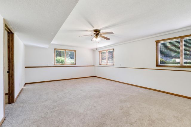 105 N Circle Drive, Montgomery, MN 56069