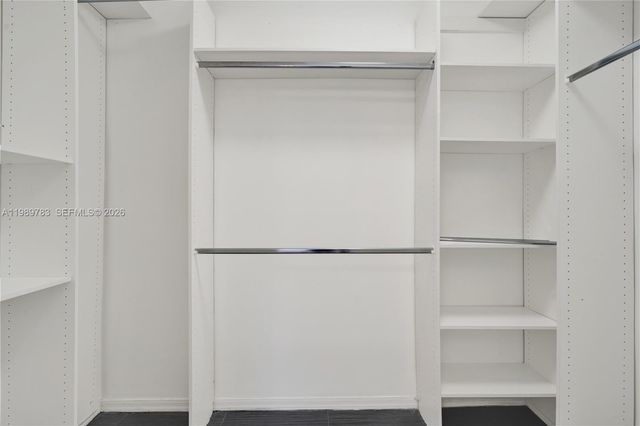 1251 Hayes St, Hollywood, FL 33019