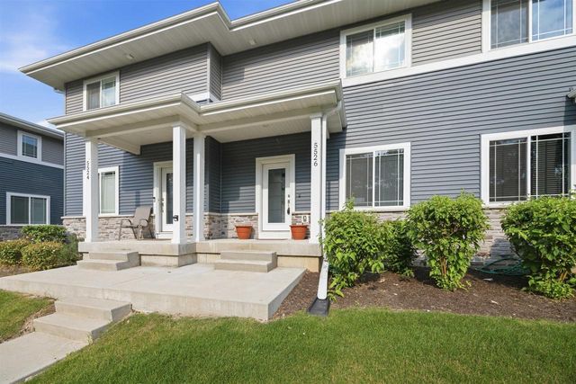 5526 Prairie Place Drive, Mcfarland, WI 53558
