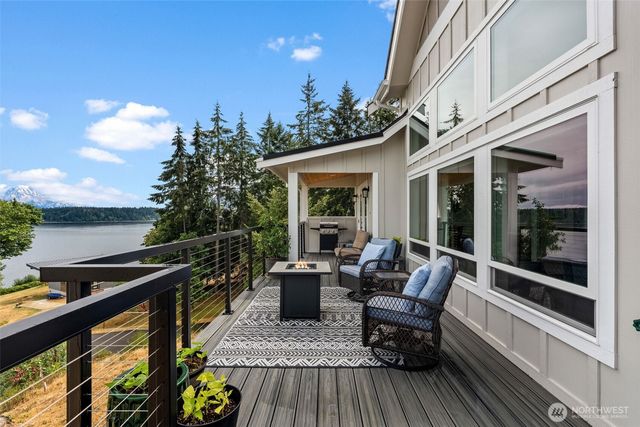 16451 94th Street SW, Longbranch, WA 98351