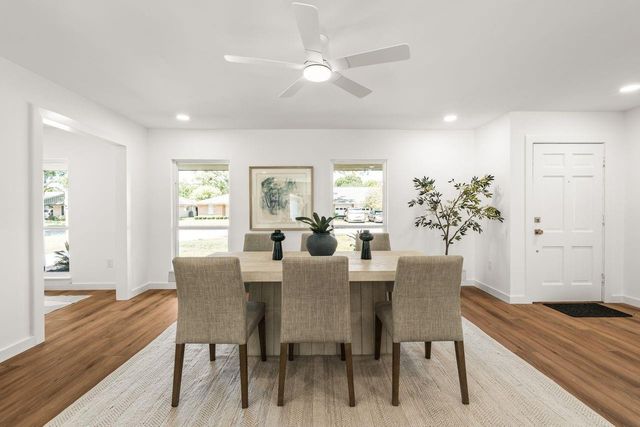5207 Hummingbird Street, Houston, TX 77035