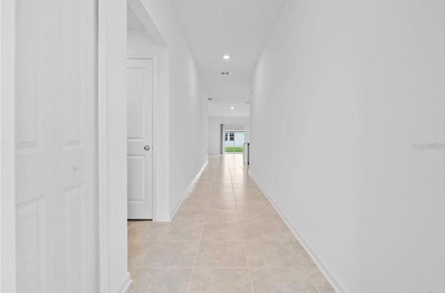 352 HEROIC ROAD, Davenport, FL 33837