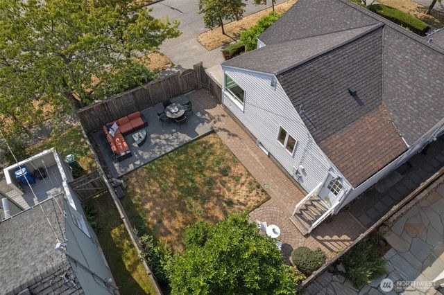 1701 N 82nd Street, Seattle, WA 98103