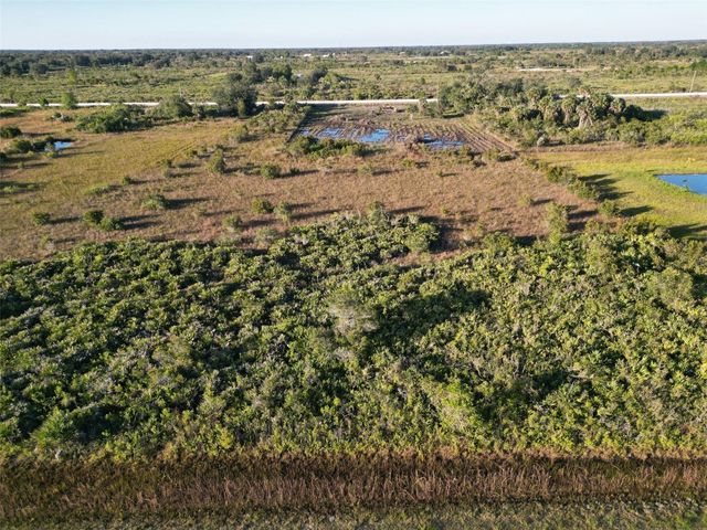 18937 NW 254TH STREET, Okeechobee, FL 34972