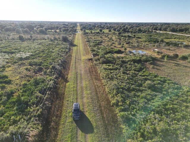 18937 NW 254TH STREET, Okeechobee, FL 34972