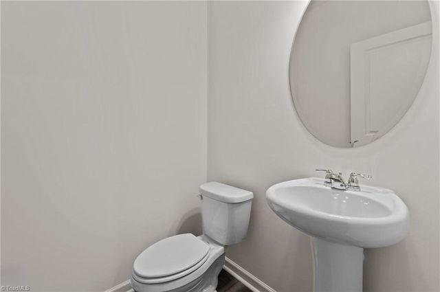 931 Riverbank Drive, Kernersville, NC 27284