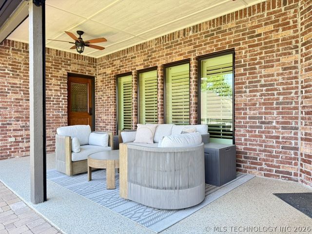 9305 S 74th East Avenue, Tulsa, OK 74133
