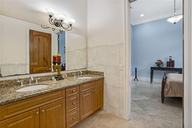 4025 SW 128th Avenue, Miami, FL 33175