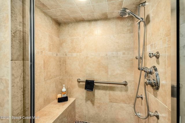 902 E New Haven Avenue, Melbourne, FL 32901