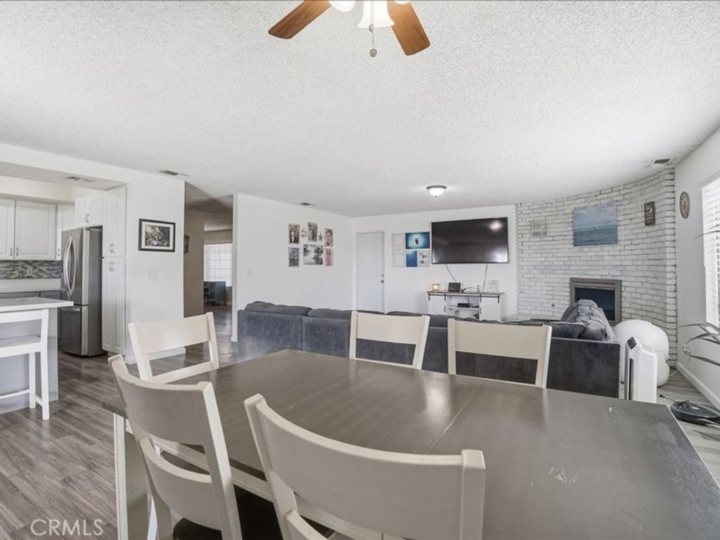 Image 17 of property listing at 1826 Hillside, Norco, CA 92860