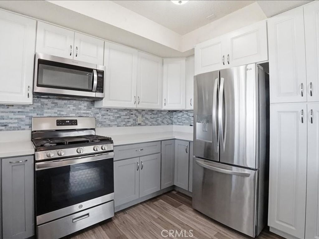 Image 21 of property listing at 1826 Hillside, Norco, CA 92860