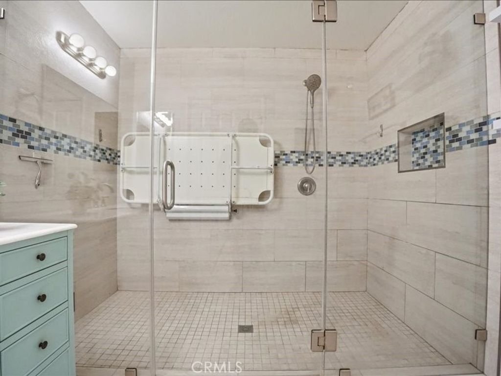 Image 33 of property listing at 1826 Hillside, Norco, CA 92860