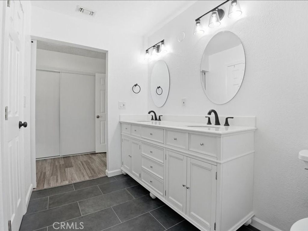 Image 37 of property listing at 1826 Hillside, Norco, CA 92860