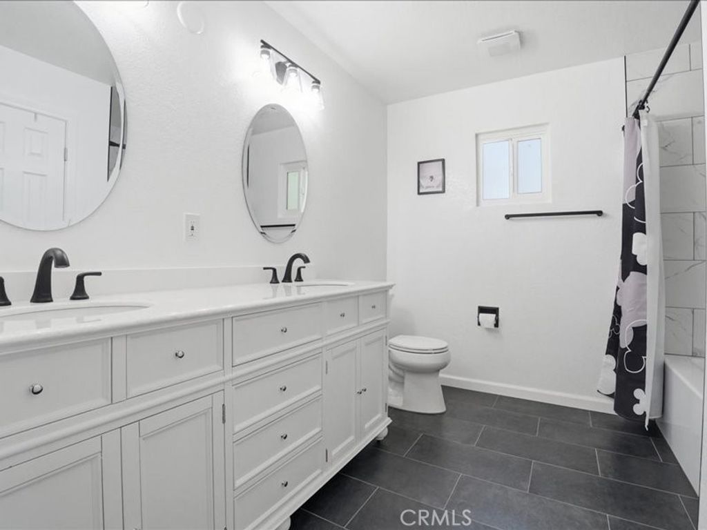 Image 38 of property listing at 1826 Hillside, Norco, CA 92860