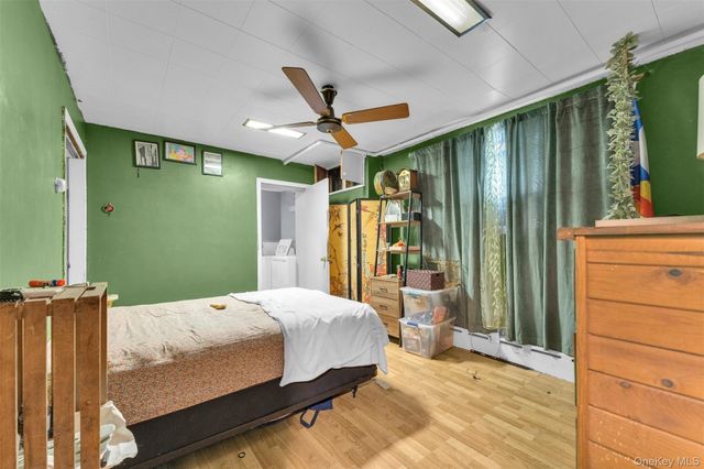 623 Hollywood Avenue, Bronx, NY 10465