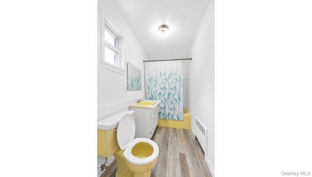 623 Hollywood Avenue, Bronx, NY 10465