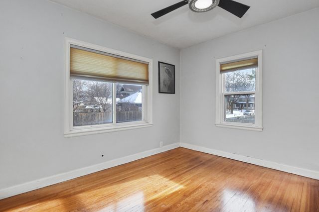 1801 3rd Avenue N, Minneapolis, MN 55405