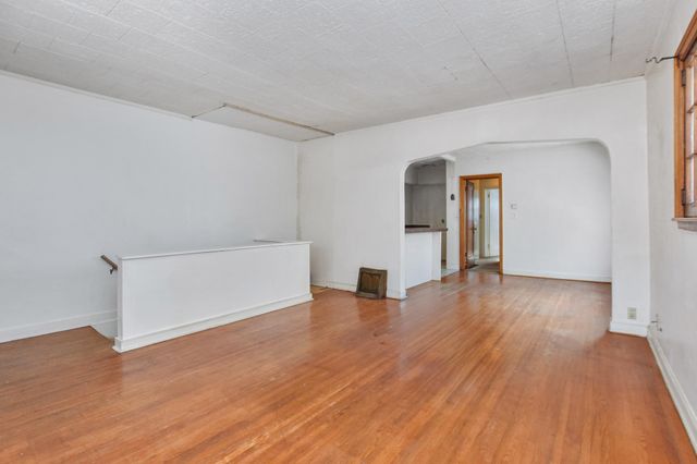 1801 3rd Avenue N, Minneapolis, MN 55405