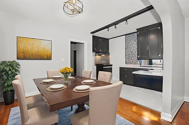 1801 3rd Avenue N, Minneapolis, MN 55405