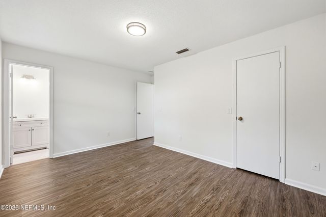 1745 LAURA ANN Lane, Orange Park, FL 32073