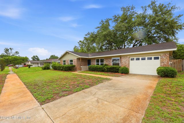 1745 LAURA ANN Lane, Orange Park, FL 32073