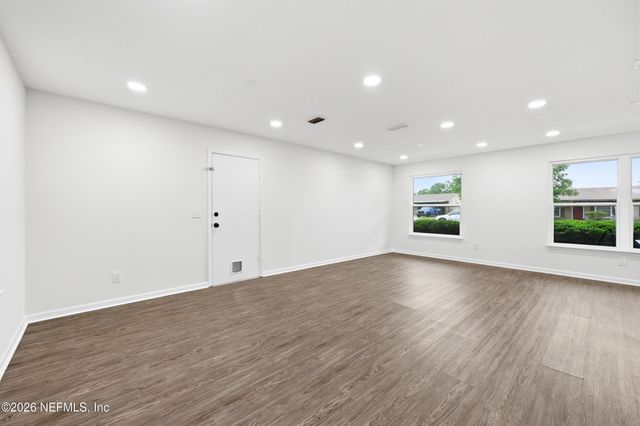 1745 LAURA ANN Lane, Orange Park, FL 32073