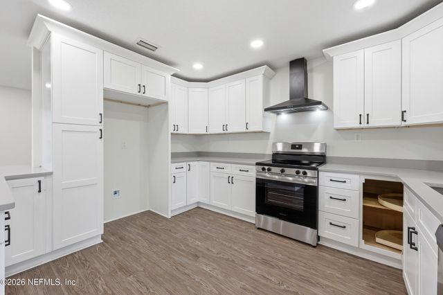 1745 LAURA ANN Lane, Orange Park, FL 32073