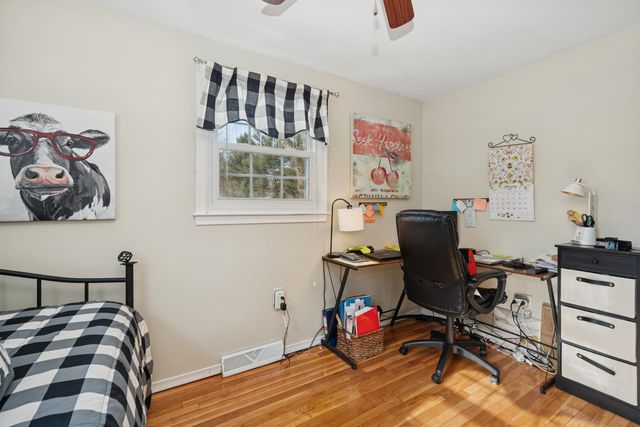 244 Harris Road, Nashua, NH 03062