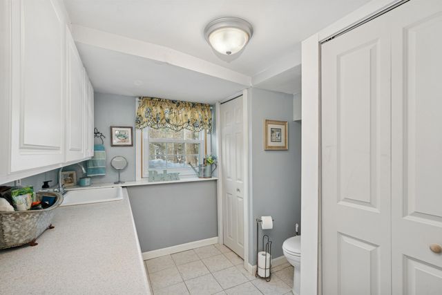 244 Harris Road, Nashua, NH 03062