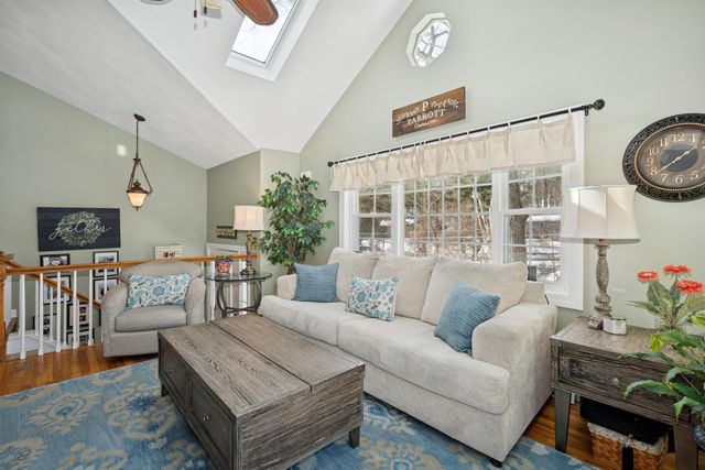 244 Harris Road, Nashua, NH 03062