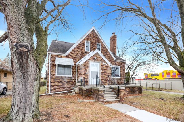 15065 Lincoln Avenue, Eastpointe, MI 48021