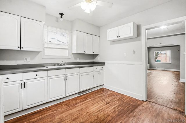 15065 Lincoln Avenue, Eastpointe, MI 48021