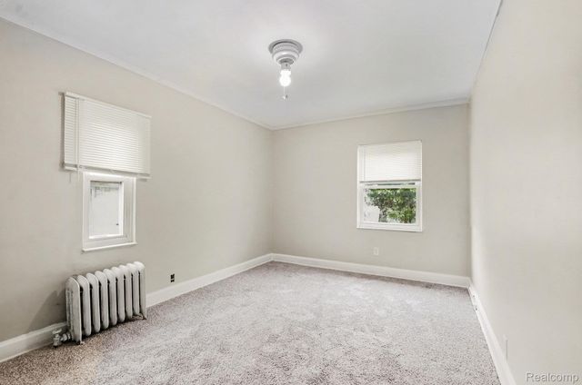 15065 Lincoln Avenue, Eastpointe, MI 48021