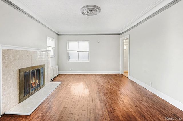 15065 Lincoln Avenue, Eastpointe, MI 48021