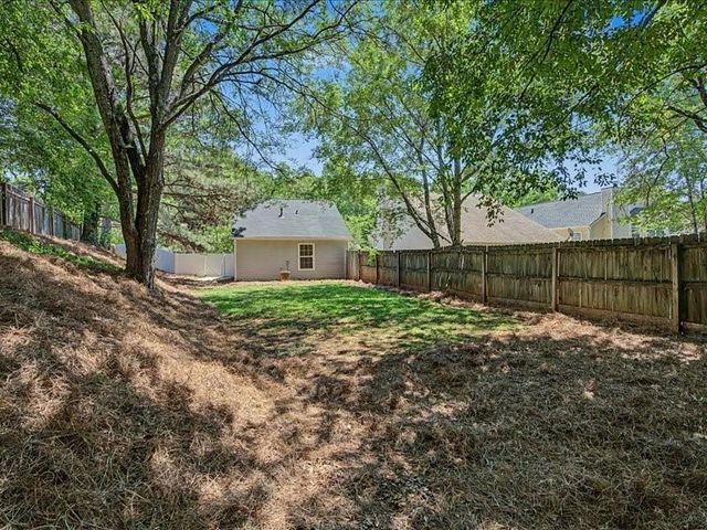 1075 Daventry Crossing, Woodstock, GA 30188