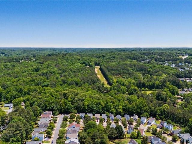 1075 Daventry Crossing, Woodstock, GA 30188