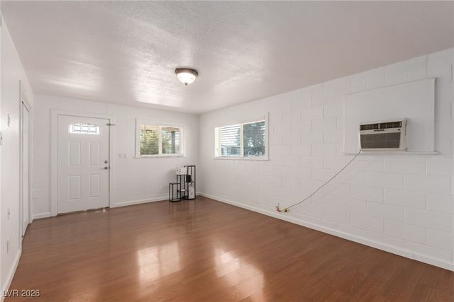 4060 Balboa Avenue, Las Vegas, NV 89121