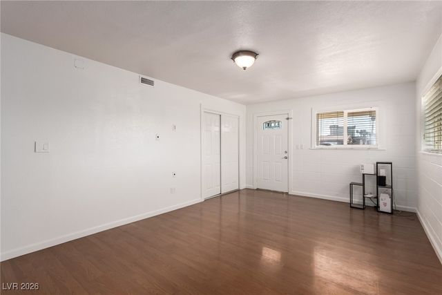 4060 Balboa Avenue, Las Vegas, NV 89121