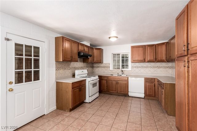 4060 Balboa Avenue, Las Vegas, NV 89121