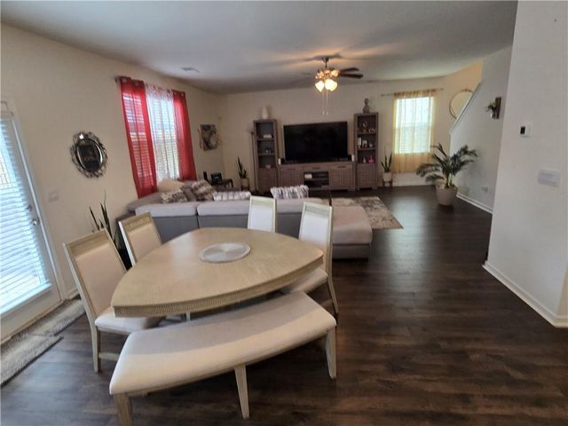 220 Montgomery Drive, Stockbridge, GA 30281